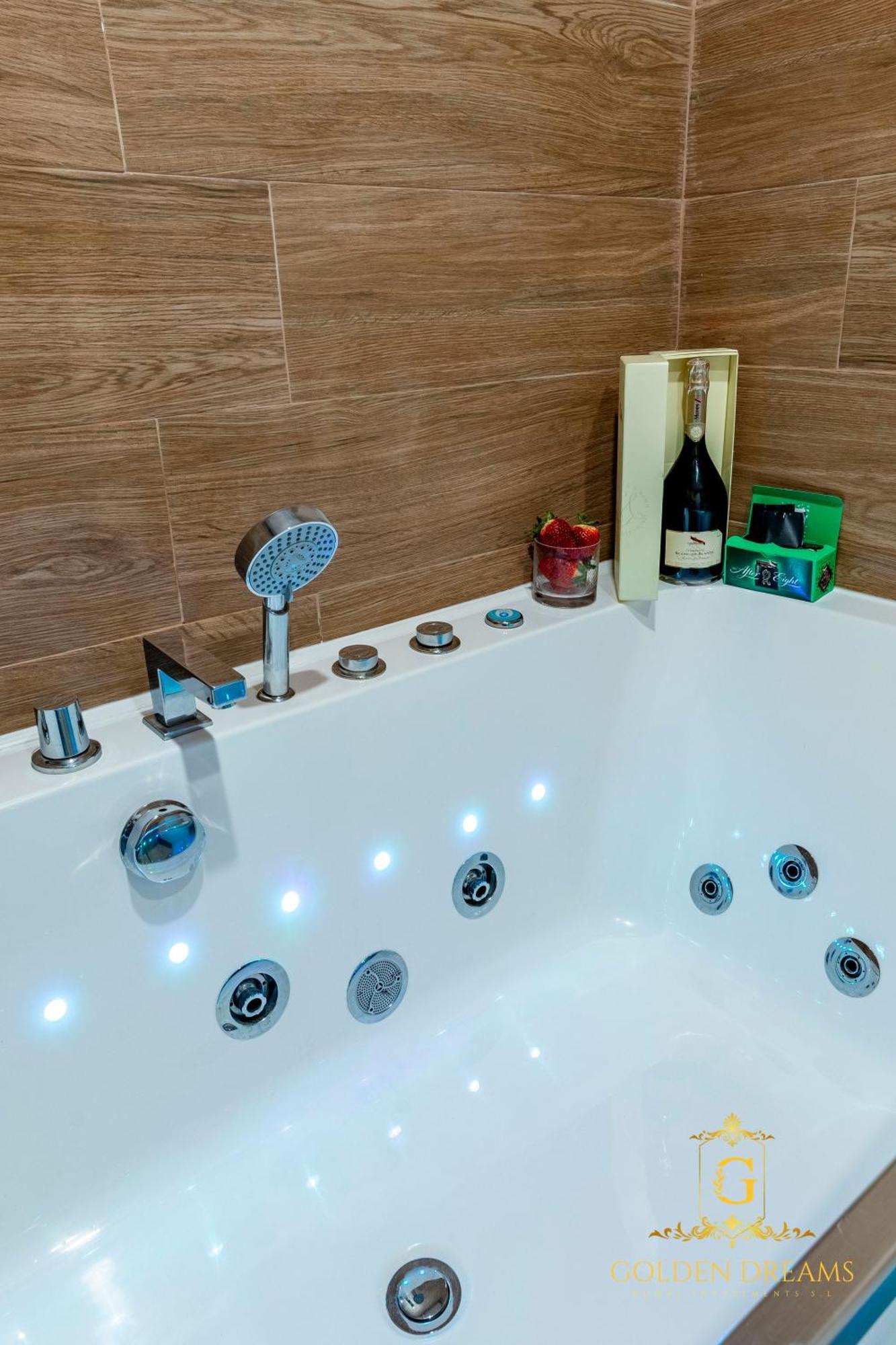 Luxe Apartment Madrid 7 Paradas De Metro De Sol エクステリア 写真